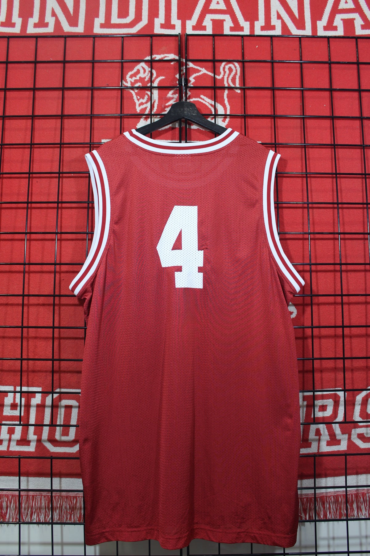 iu0826002b.jpg