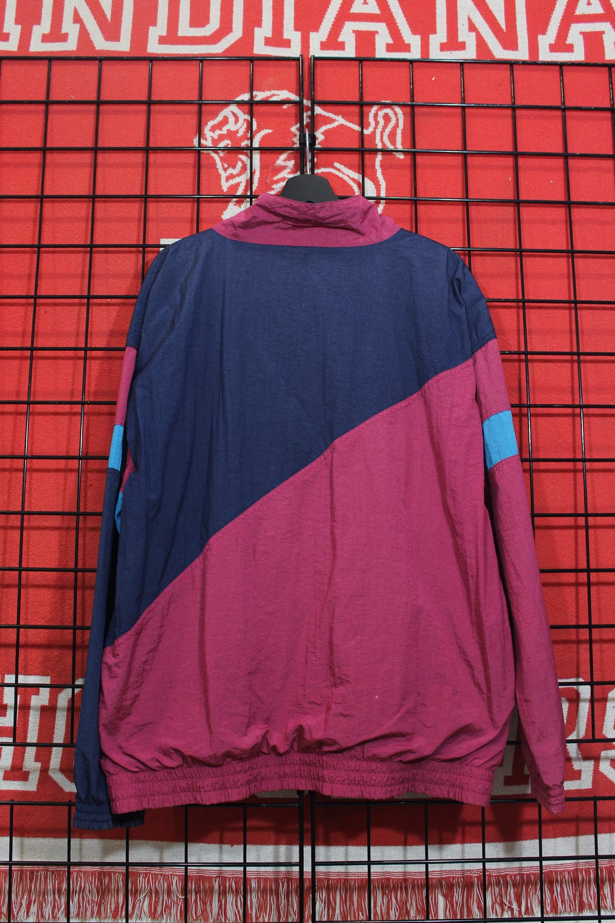 iu0826192b.jpg