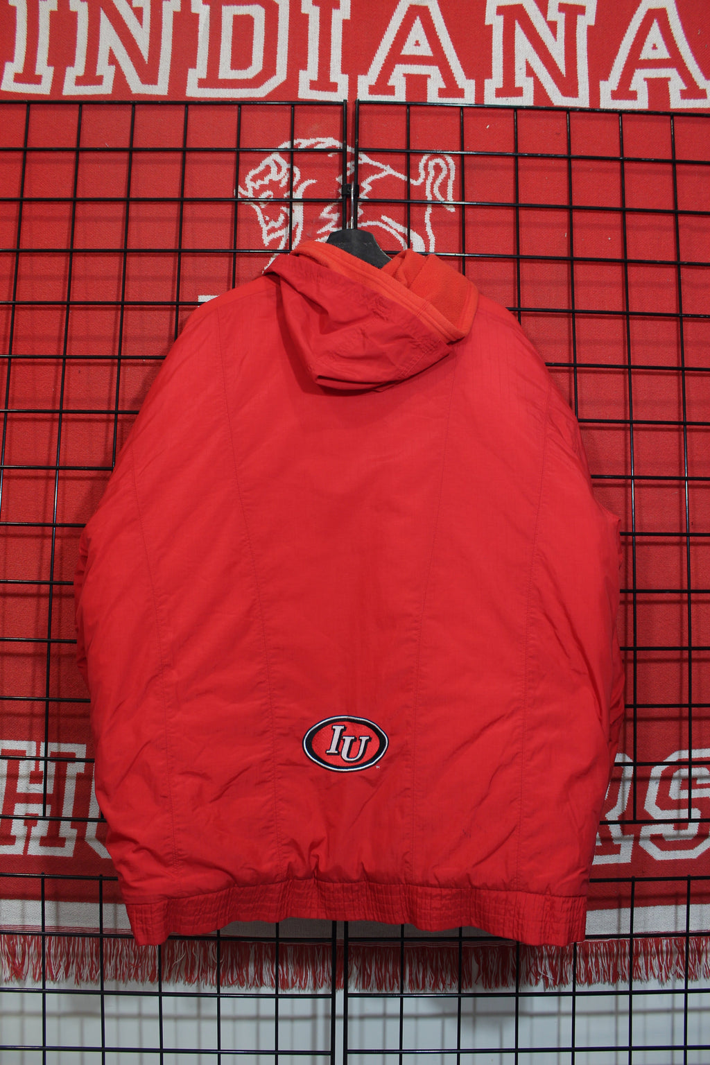 iu1026011b.jpg