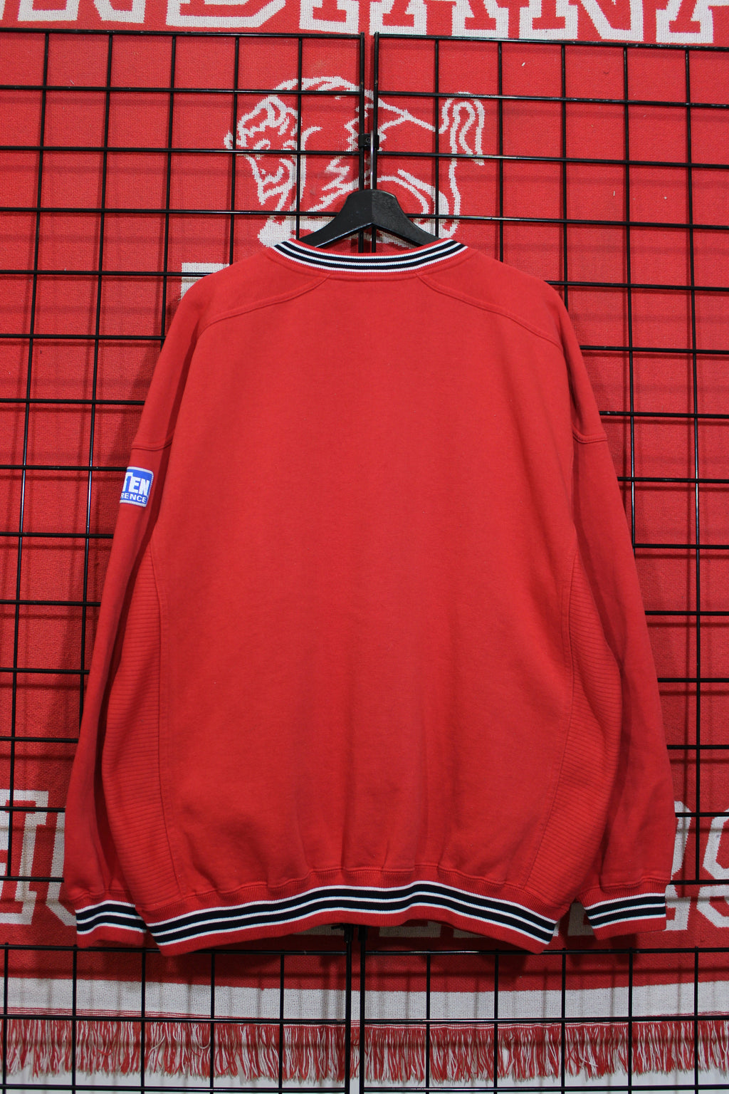 iu1026143b.jpg