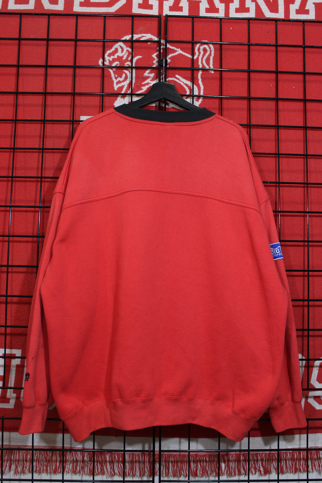 iu1026145b.jpg