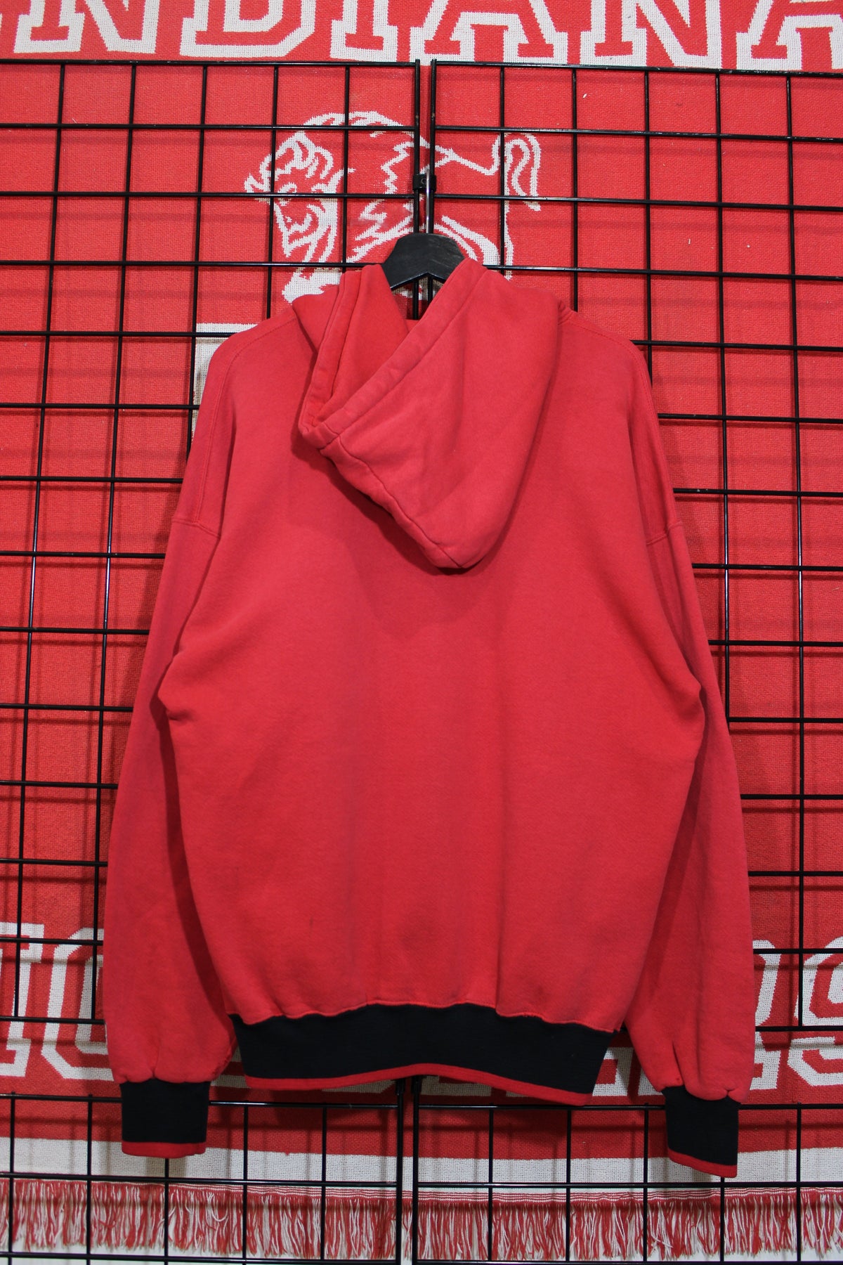 iu1026232b.jpg