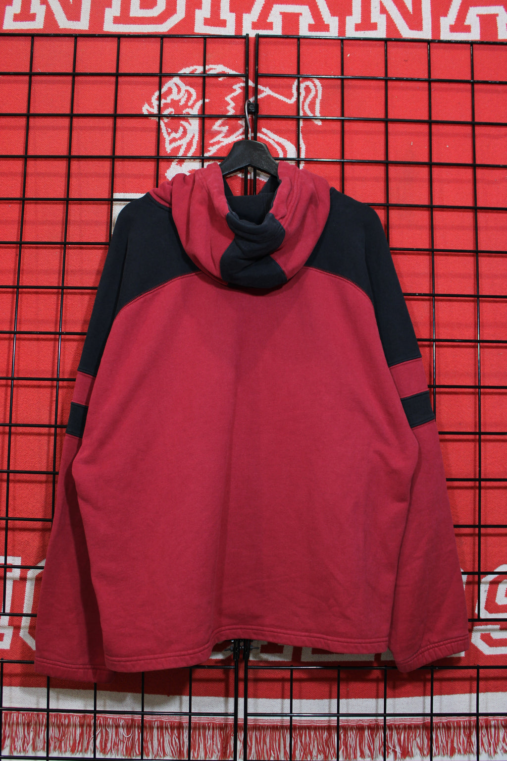 iu1026242b.jpg