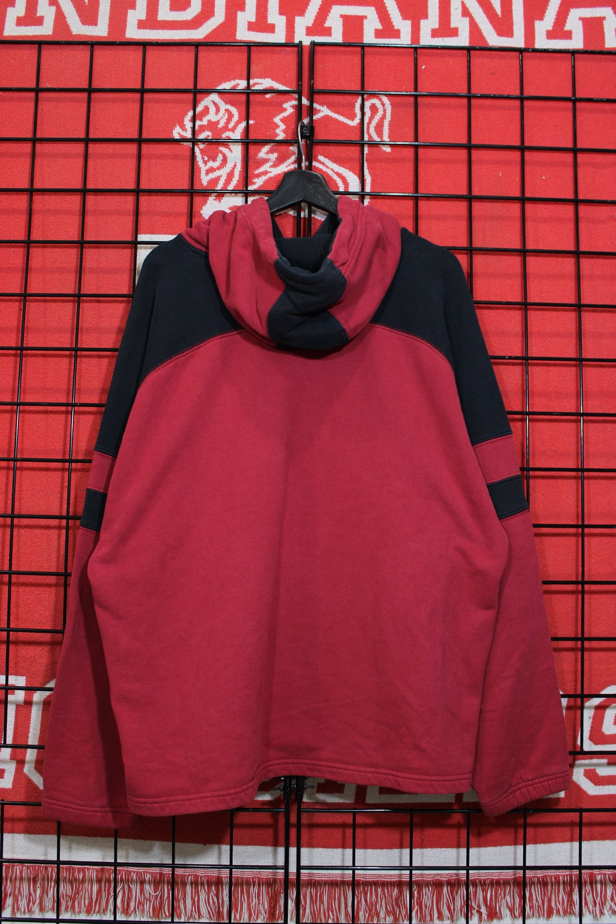 iu1026242b.jpg
