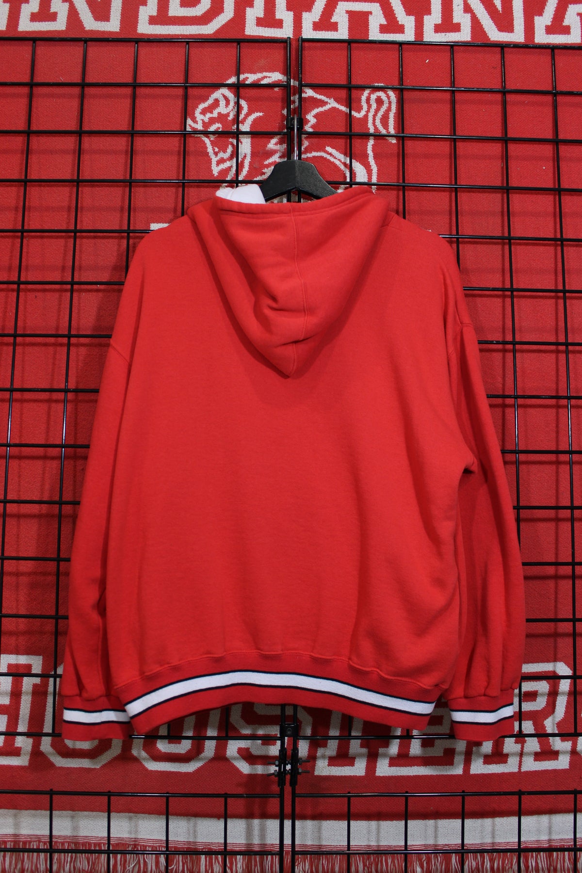 iu1026523b.jpg